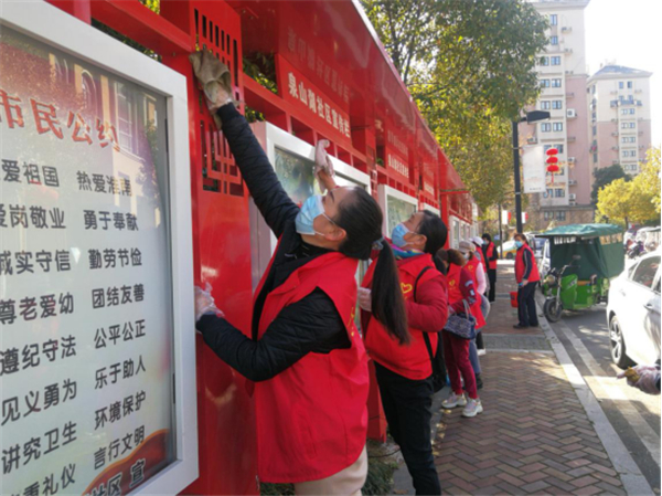 淮南高新区开展“雷锋月·雷锋日”爱国卫生运动