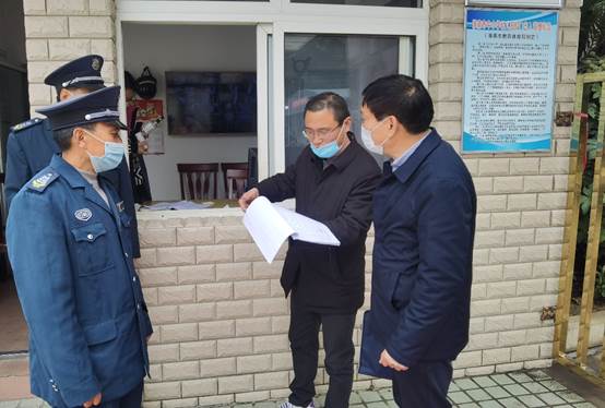 淮南师范附小洞山校区迎接市教体局疫情防控督查